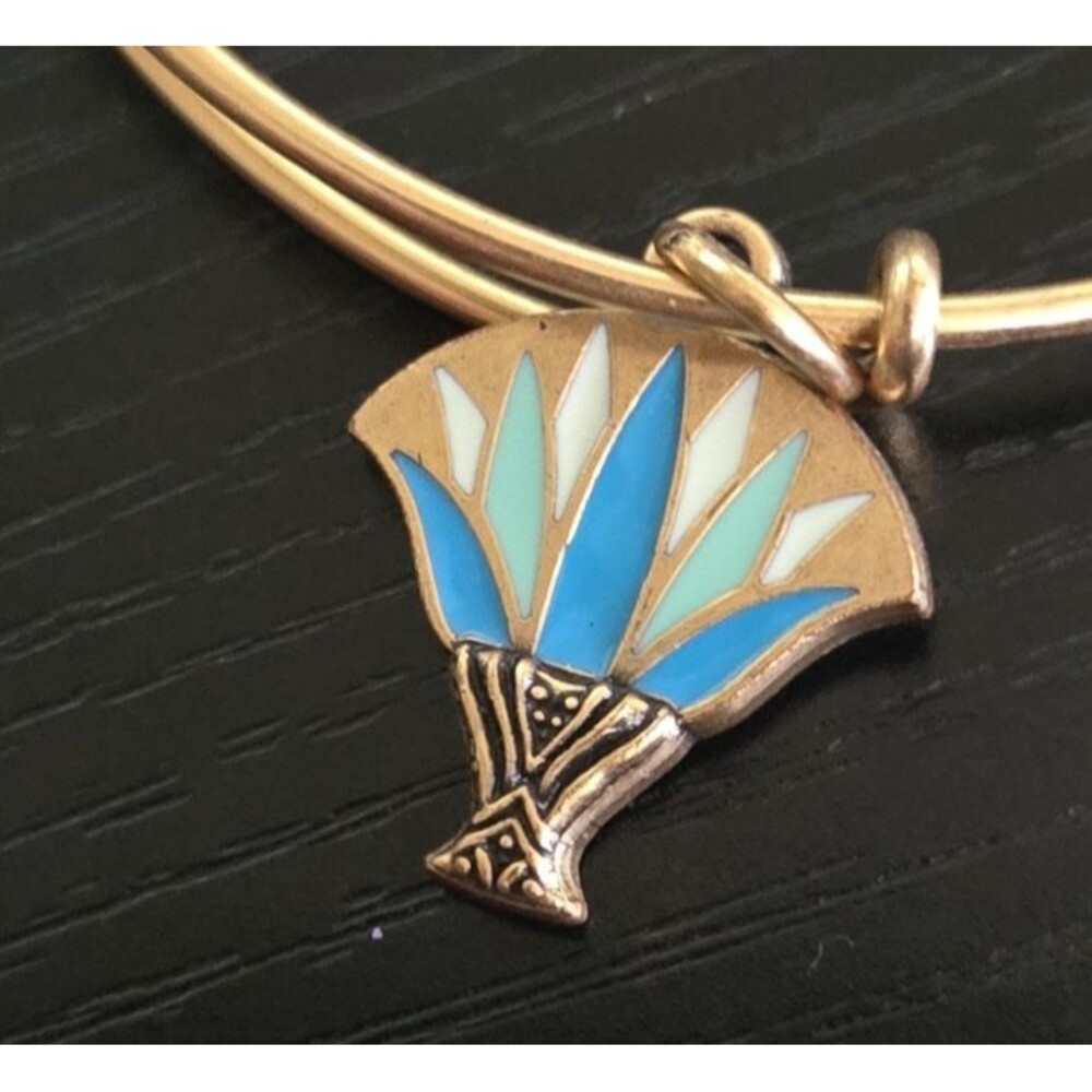 Alex And Ani Blue Lotus Gold Tone Charm Bangle Bracelet Vintage Style - Picture 2 of 8